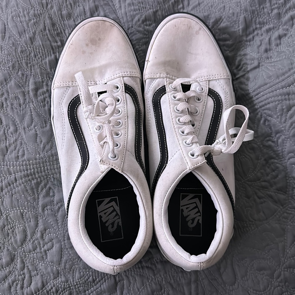 White Vans w/ Black stripe - Men size 11